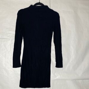 Heart & Hips Black Long-Sleeve Ribbed Sweater Dress